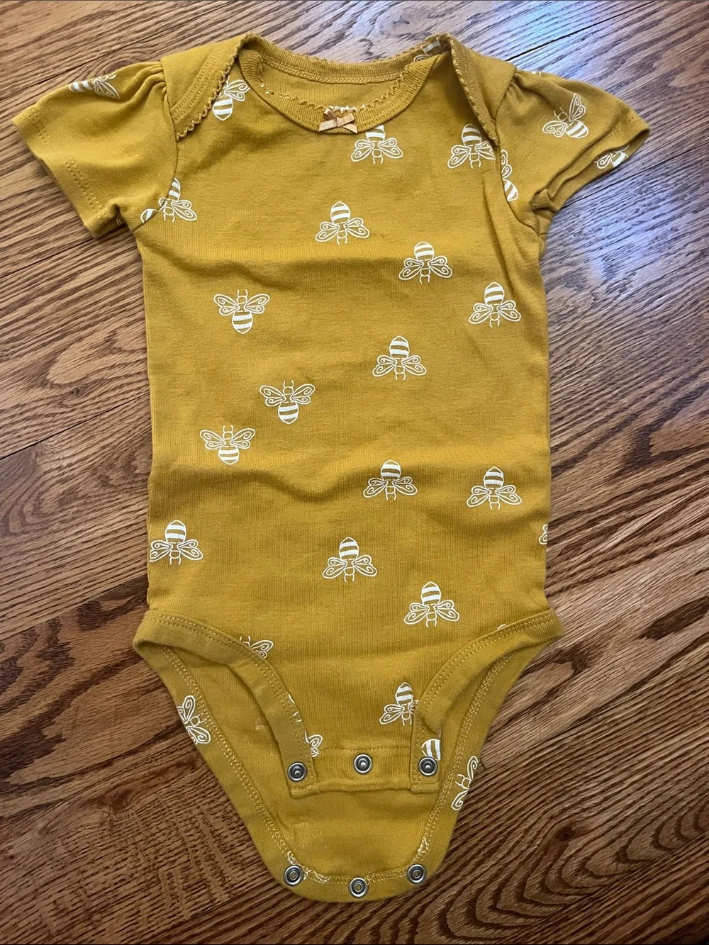 Carter's Baby Short Sleeve Bodysuit Set in Mustard, Sage, Cream